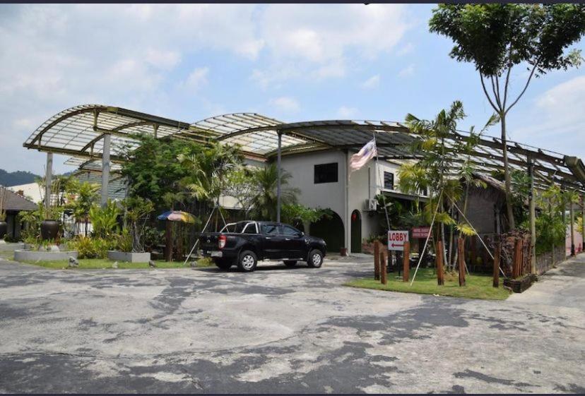 I Garden Hotel Ipoh Bagian luar foto